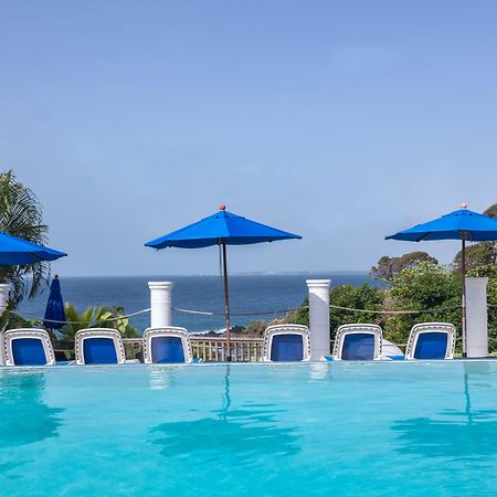 บาโกเลต บีช คลับ Hotel สการ์โบโร ภายนอก รูปภาพ